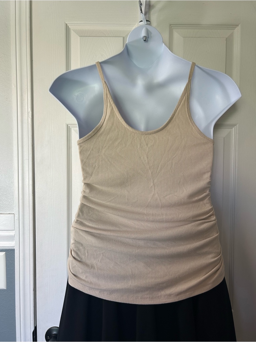 Torrid Super Soft Ribbed Ruched Side Tank Top – Size 1 - Picture 6 of 11